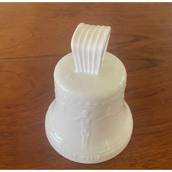 KPM Freiheitsglocke 1950 Freedom Bell White Porcelain Berlin Germany - Picture 5 of 15